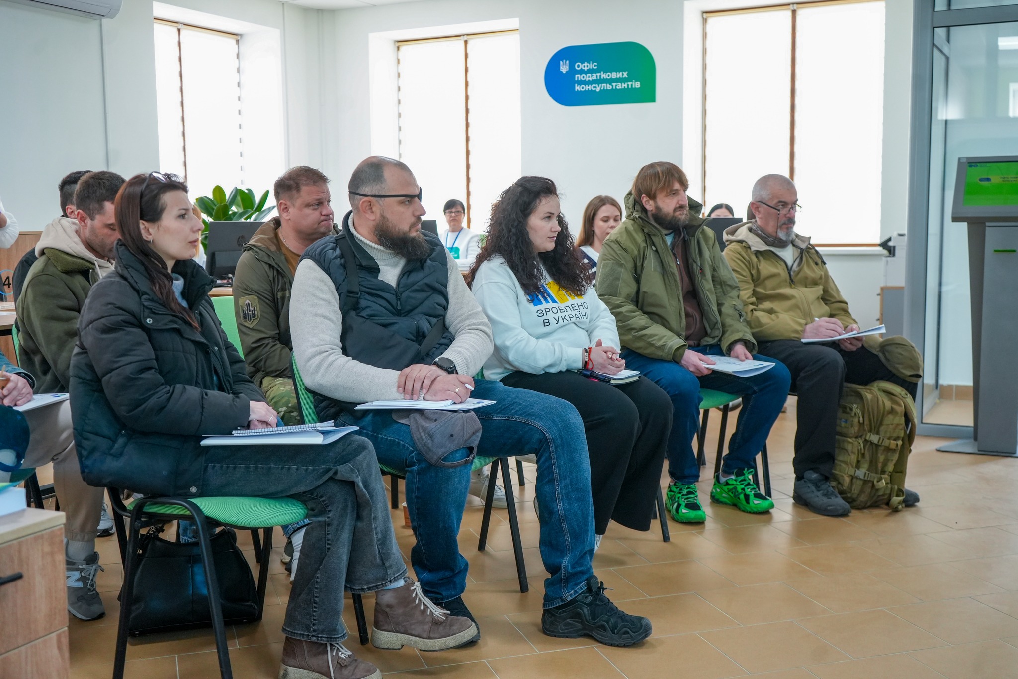 "Головне, щоб у ветерана все вдалося": посилення взаємодії між державними інституціями Київщини та ветеранською спільнотою . Фото № 7/6